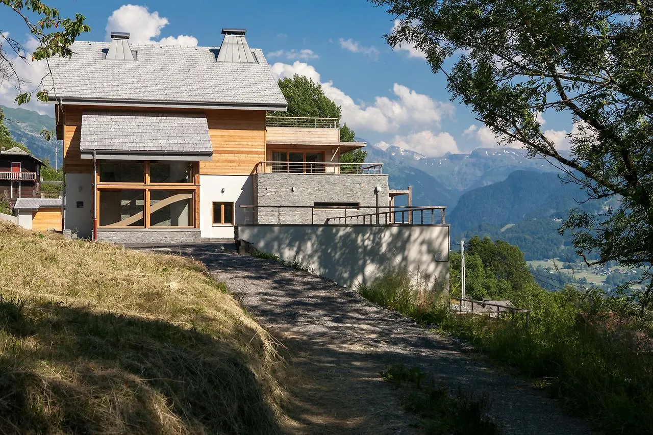 Le Chardon Bleu Hotel Verchaix Chalet